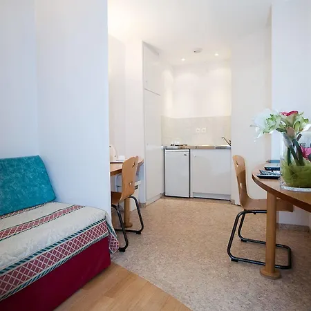 Les Messines Apartmanhotel